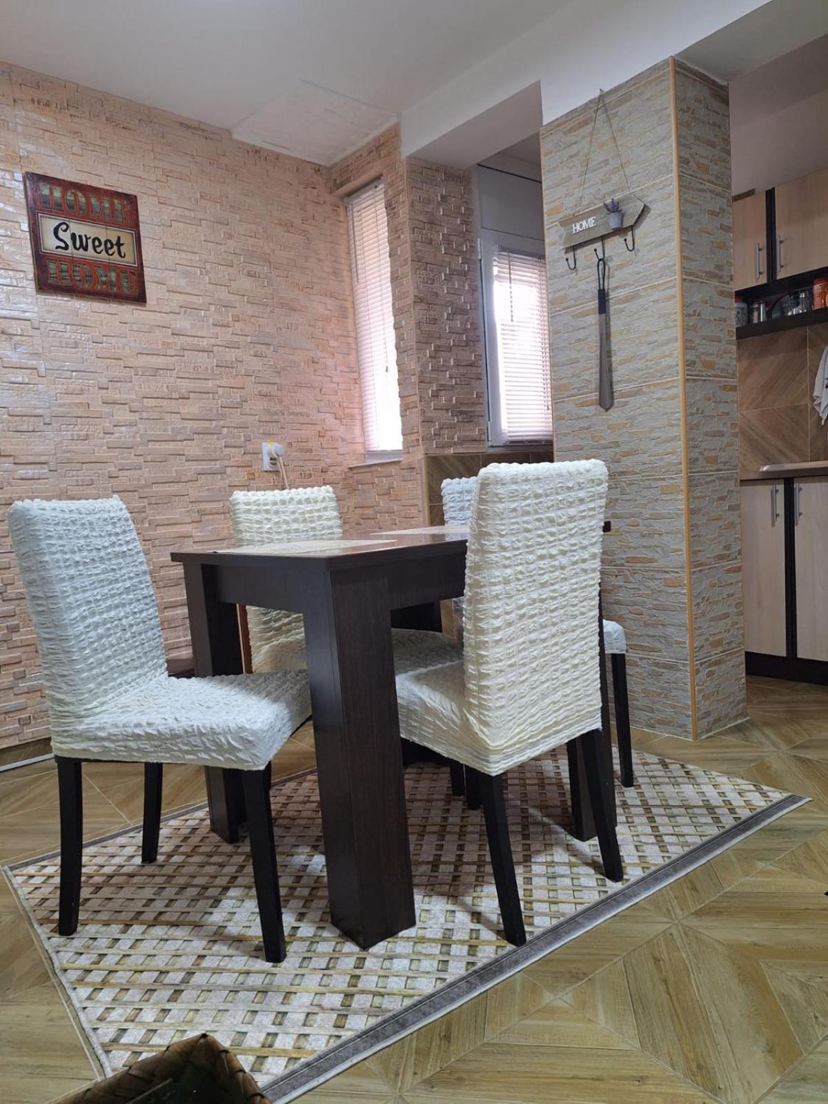 Ferienwohnung Apartman Su Libero Subotica Exterior foto