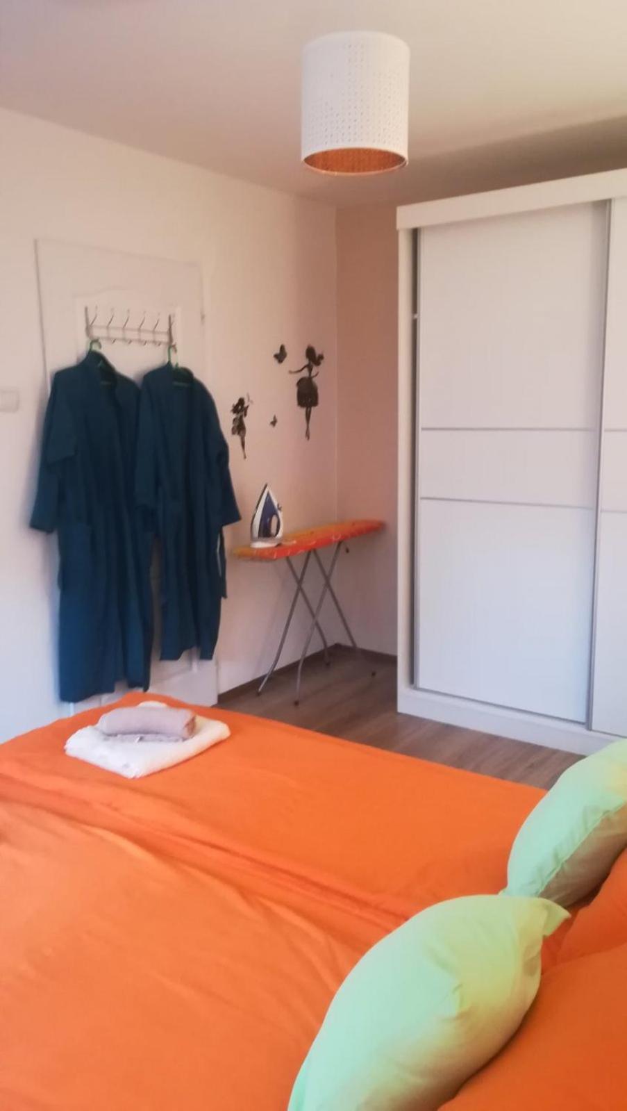 Ferienwohnung Apartman Su Libero Subotica Exterior foto